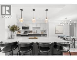 501 888 HAMILTON STREET, Vancouver, British Columbia