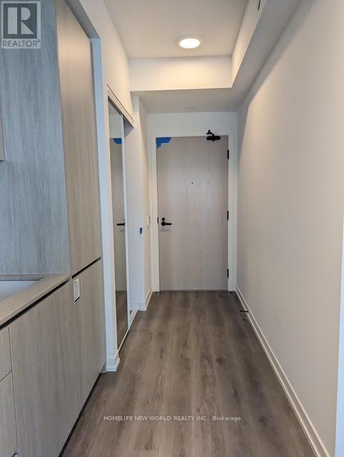 1601 - 28 Interchange Way Avenue, Vaughan, Ontario  L4K 0P8 - Photo 7 - N12942400