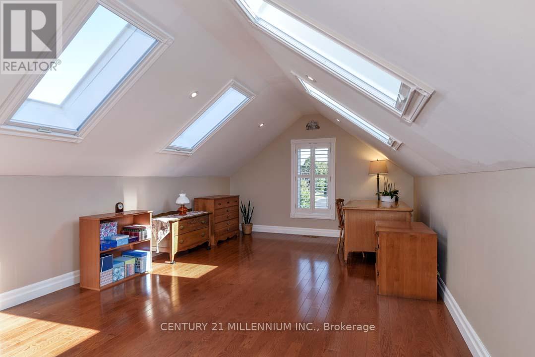 8 Castlewood Court, Caledon, Ontario  L7K 0C1 - Photo 25 - W12864650