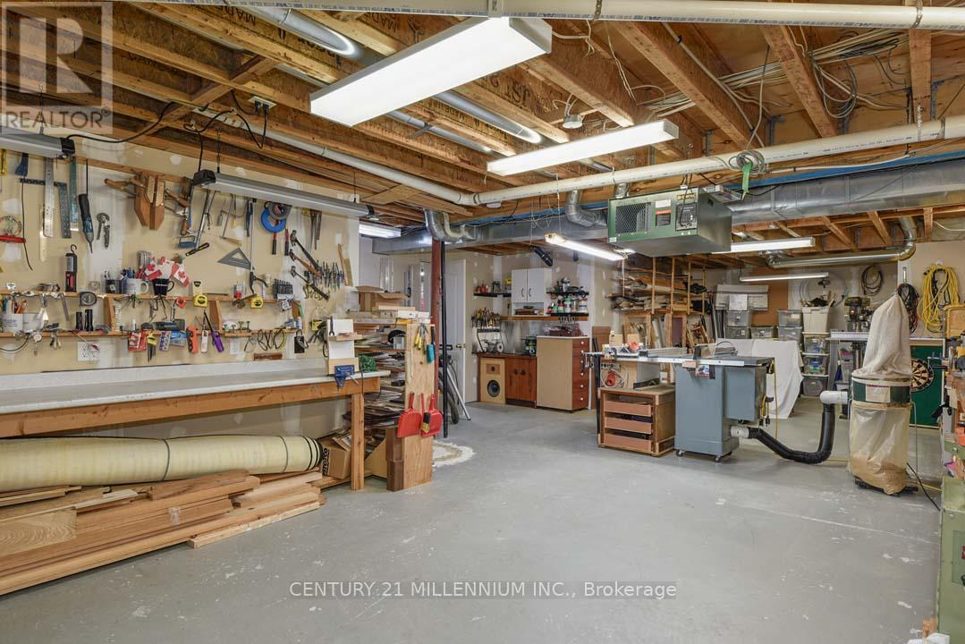 8 Castlewood Court, Caledon, Ontario  L7K 0C1 - Photo 43 - W12864650