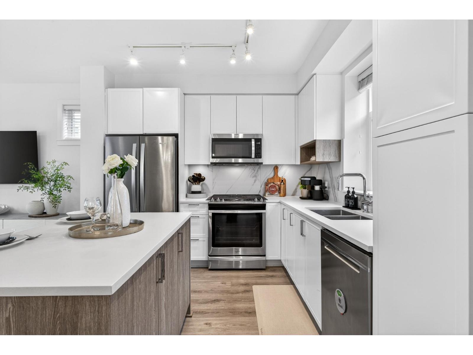 54 9688 162a Street, Surrey, British Columbia  V4N 6V3 - Photo 8 - R3111921