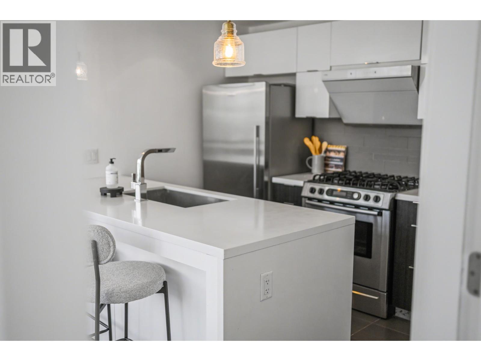 305 1775 Quebec Street, Vancouver, British Columbia  V5T 0E3 - Photo 12 - R3099937