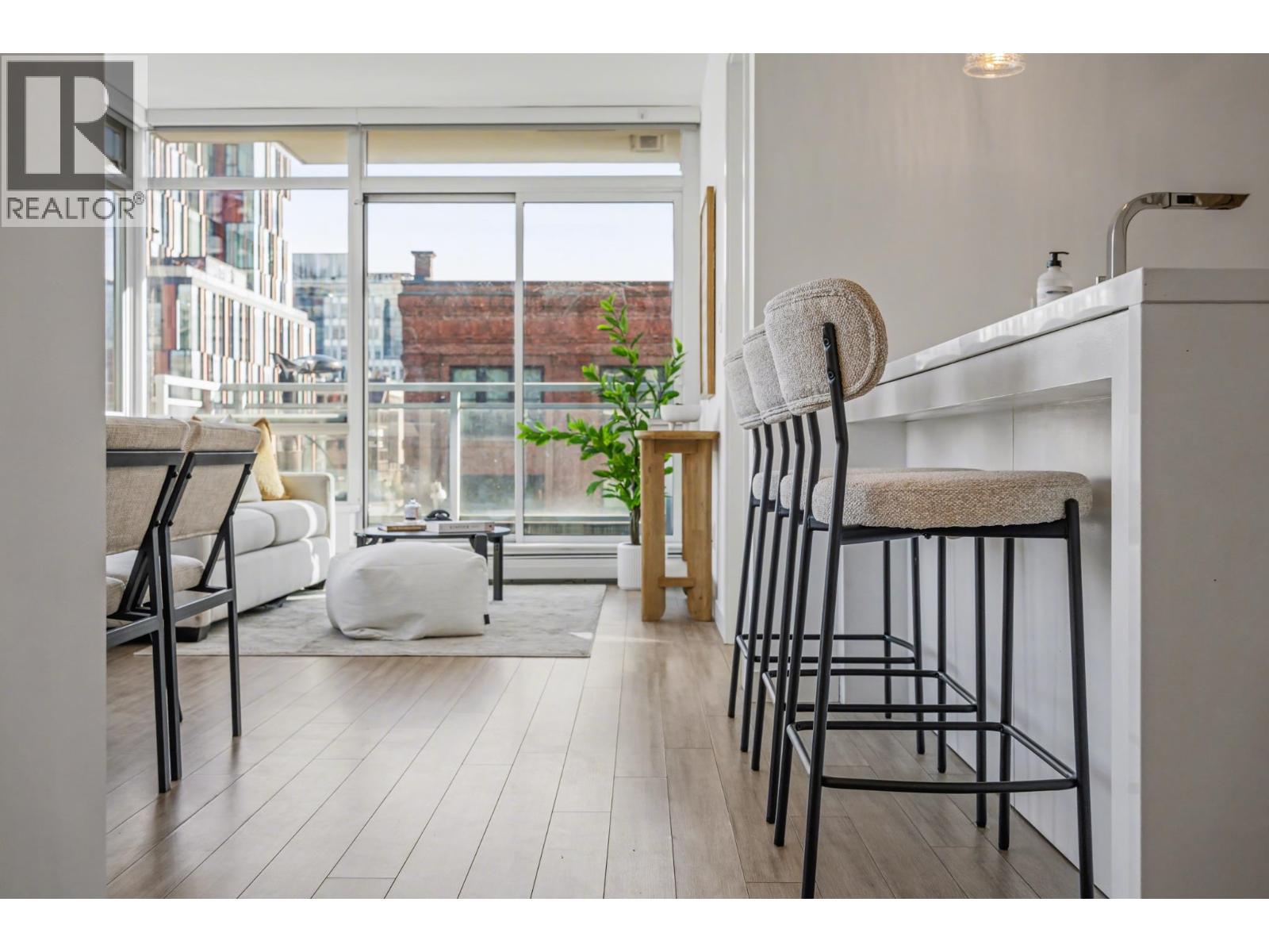 305 1775 Quebec Street, Vancouver, British Columbia  V5T 0E3 - Photo 9 - R3099937