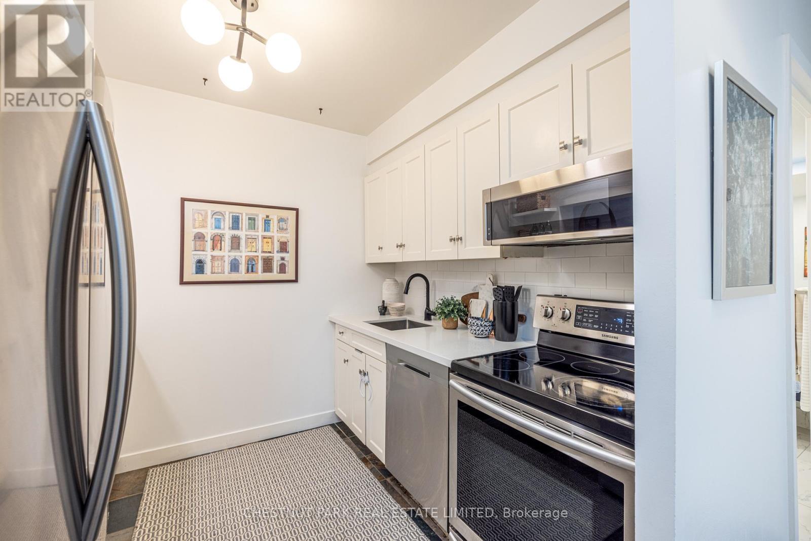 608 - 284 Bloor Street W, Toronto, Ontario  M5S 3B8 - Photo 7 - C13004860