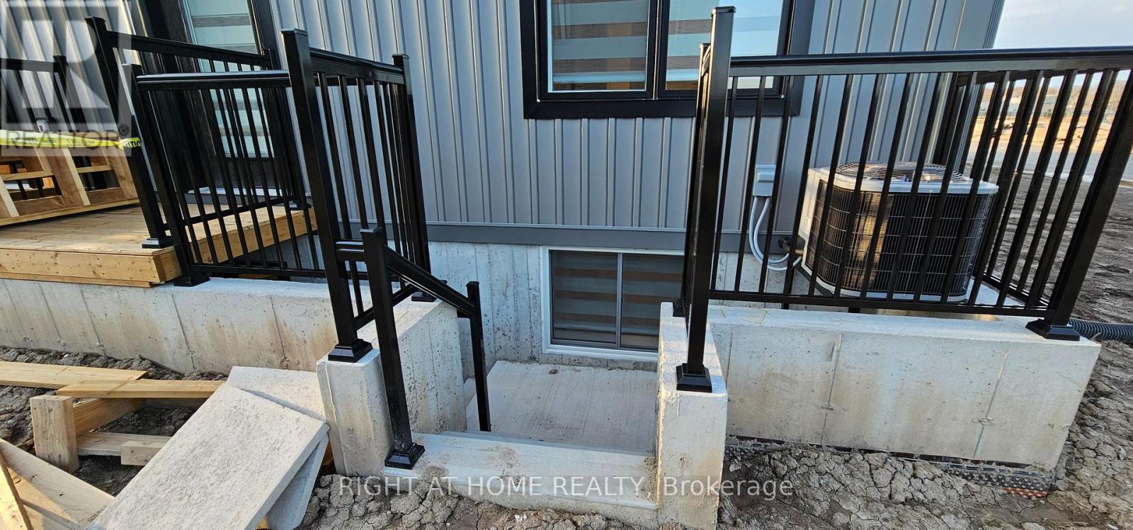 Bsmt - 7499 Marvel Drive, Niagara Falls, Ontario  L2H 3V8 - Photo 14 - X13004858