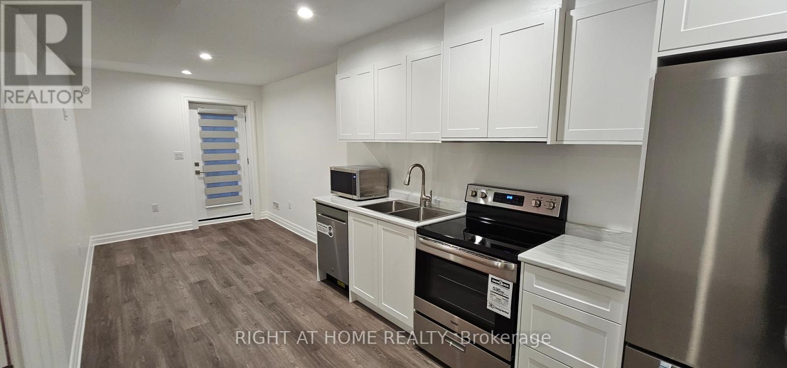 Bsmt - 7499 Marvel Drive, Niagara Falls, Ontario  L2H 3V8 - Photo 4 - X13004858