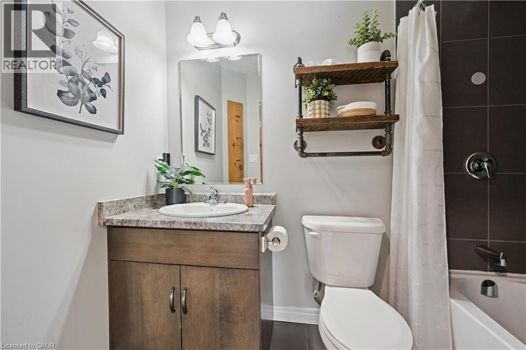 346 Finoro Crescent, Elmira, Ontario  N3B 1N3 - Photo 28 - 40821316