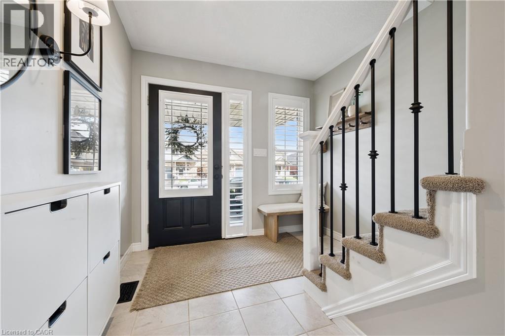 346 Finoro Crescent, Elmira, Ontario  N3B 1N3 - Photo 3 - 40821316