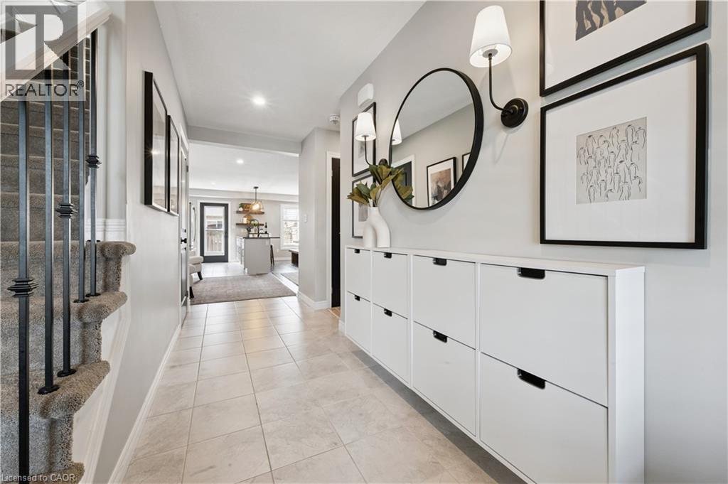 346 Finoro Crescent, Elmira, Ontario  N3B 1N3 - Photo 4 - 40821316