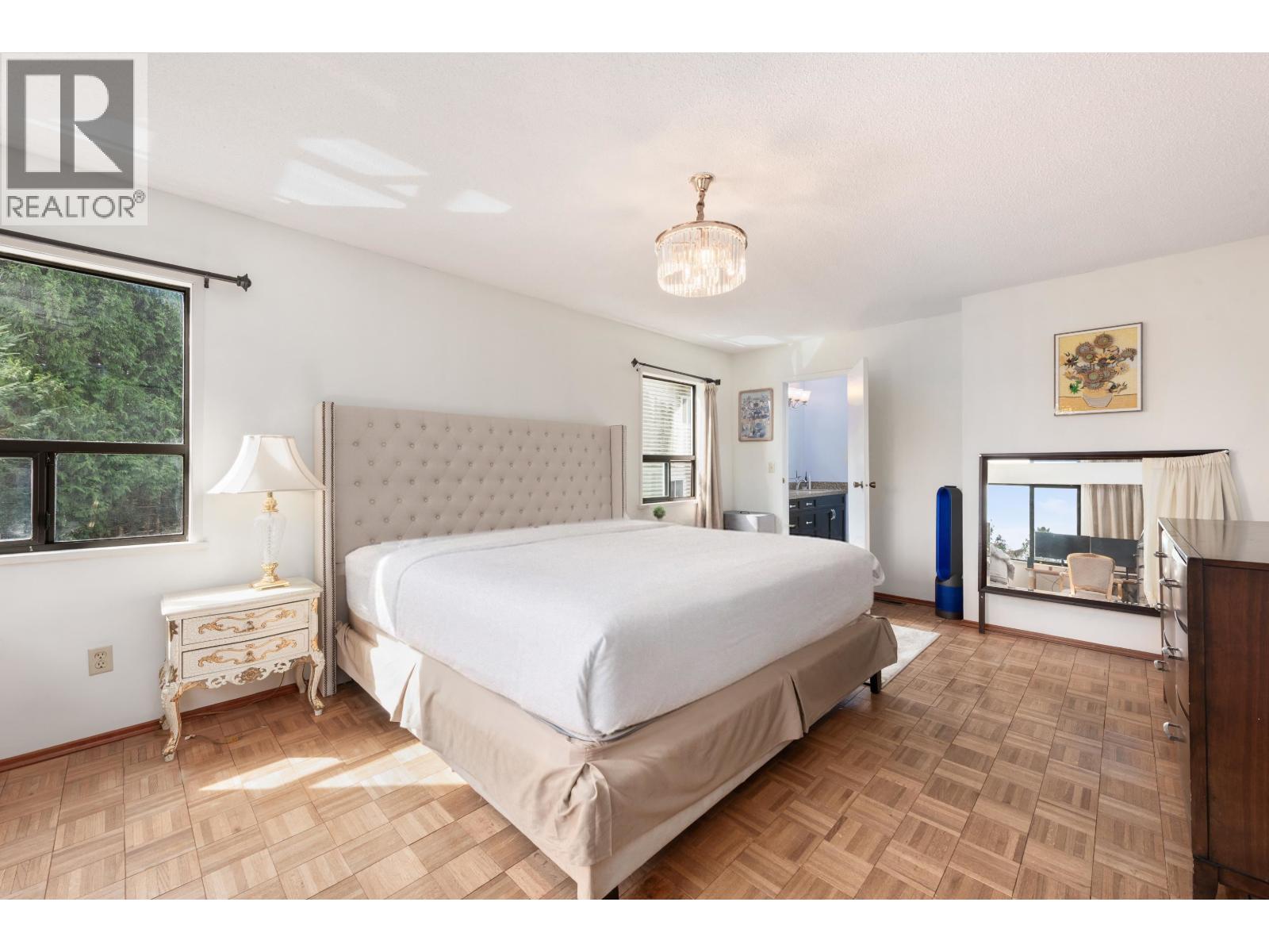 2950 Keets Drive, Coquitlam, British Columbia  V3C 4R6 - Photo 24 - R3110764