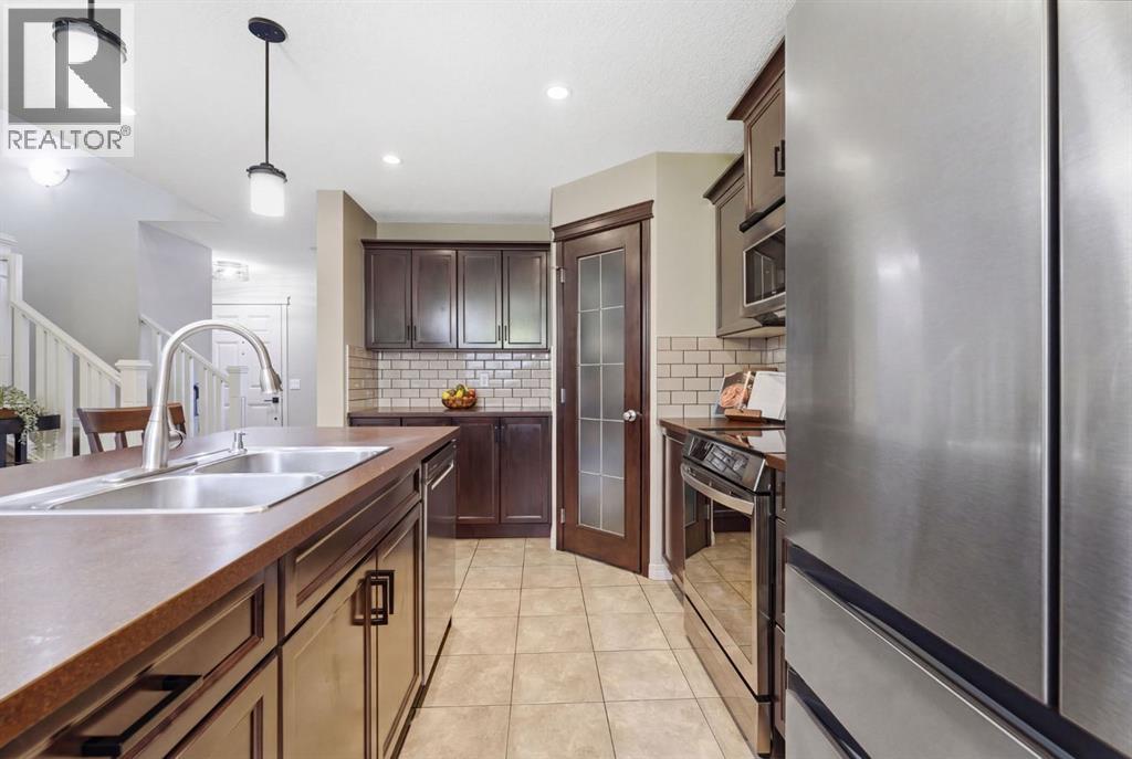 155 Copperpond Road Se, Calgary, Alberta  T2Z 0W8 - Photo 5 - A2301903