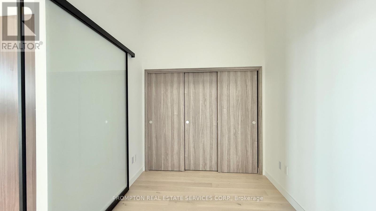 8101 - 3 Concord Cityplace Way, Toronto, Ontario  M5V 0X4 - Photo 24 - C13004878