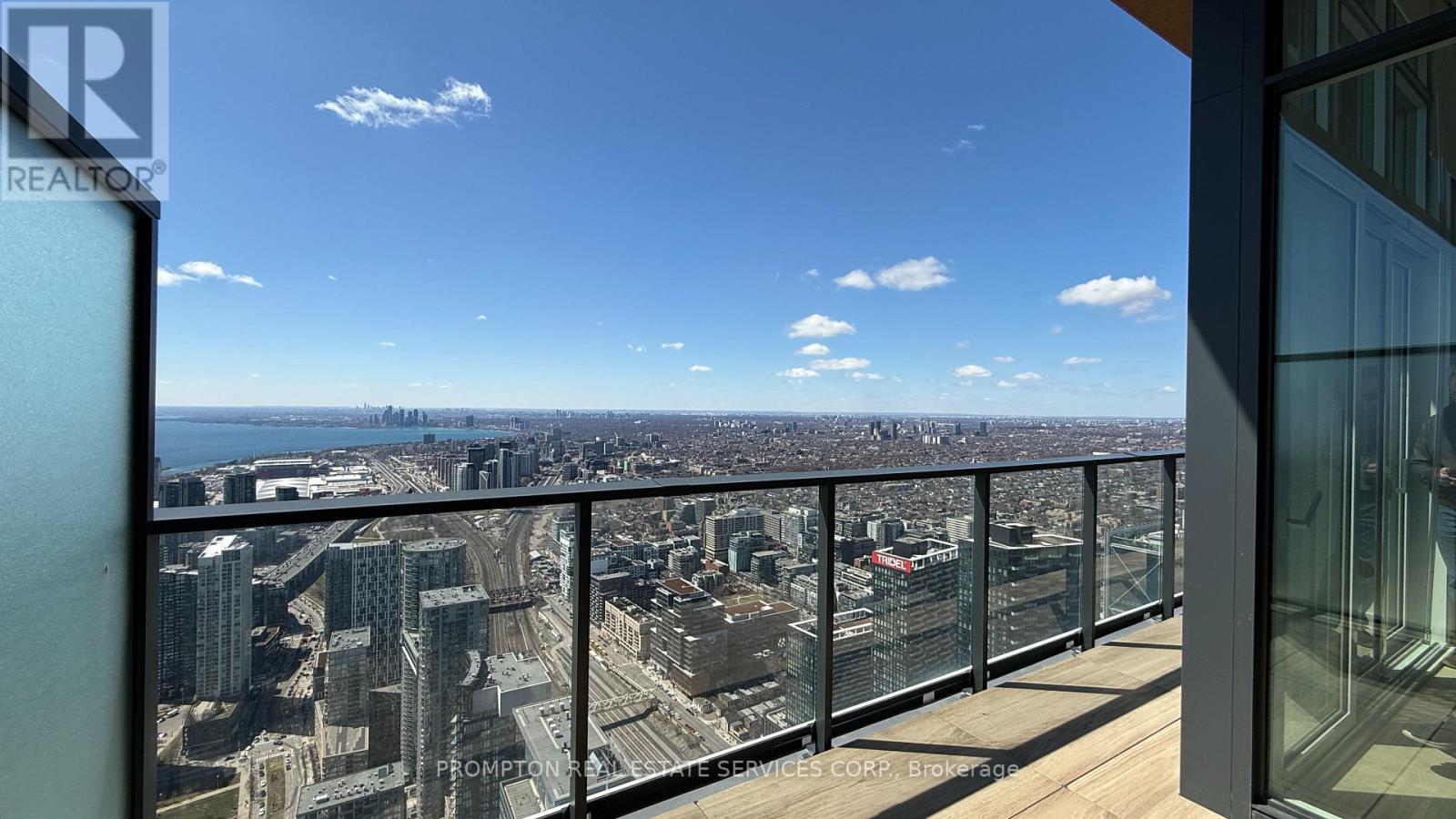 8101 - 3 Concord Cityplace Way, Toronto, Ontario  M5V 0X4 - Photo 31 - C13004878