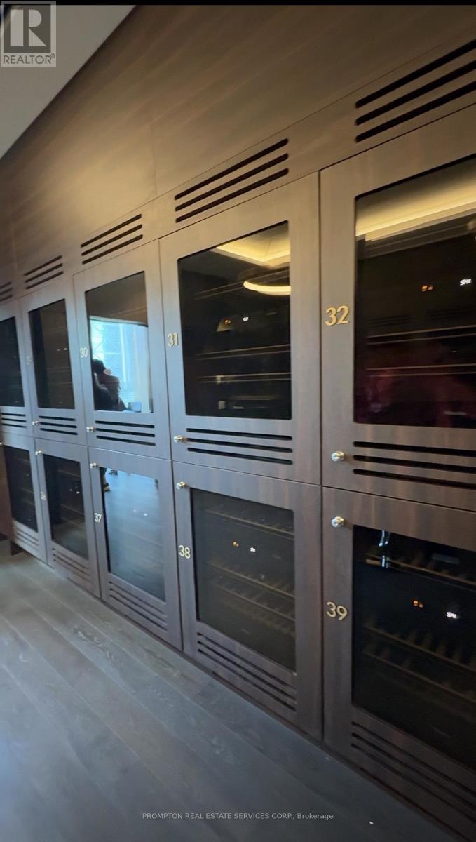 8101 - 3 Concord Cityplace Way, Toronto, Ontario  M5V 0X4 - Photo 36 - C13004878