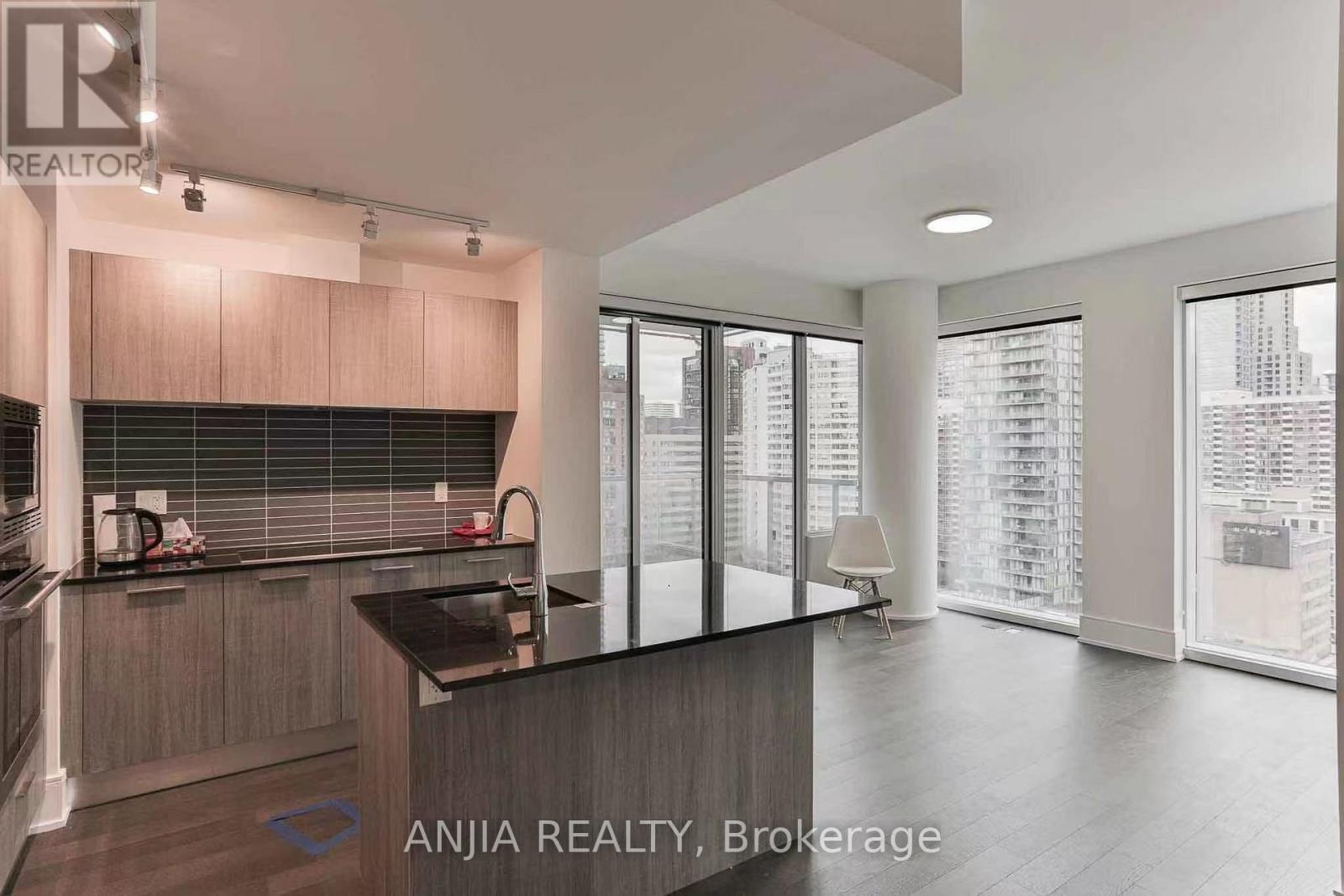 1716 - 1 GLOUCESTER STREET, Toronto, Ontario