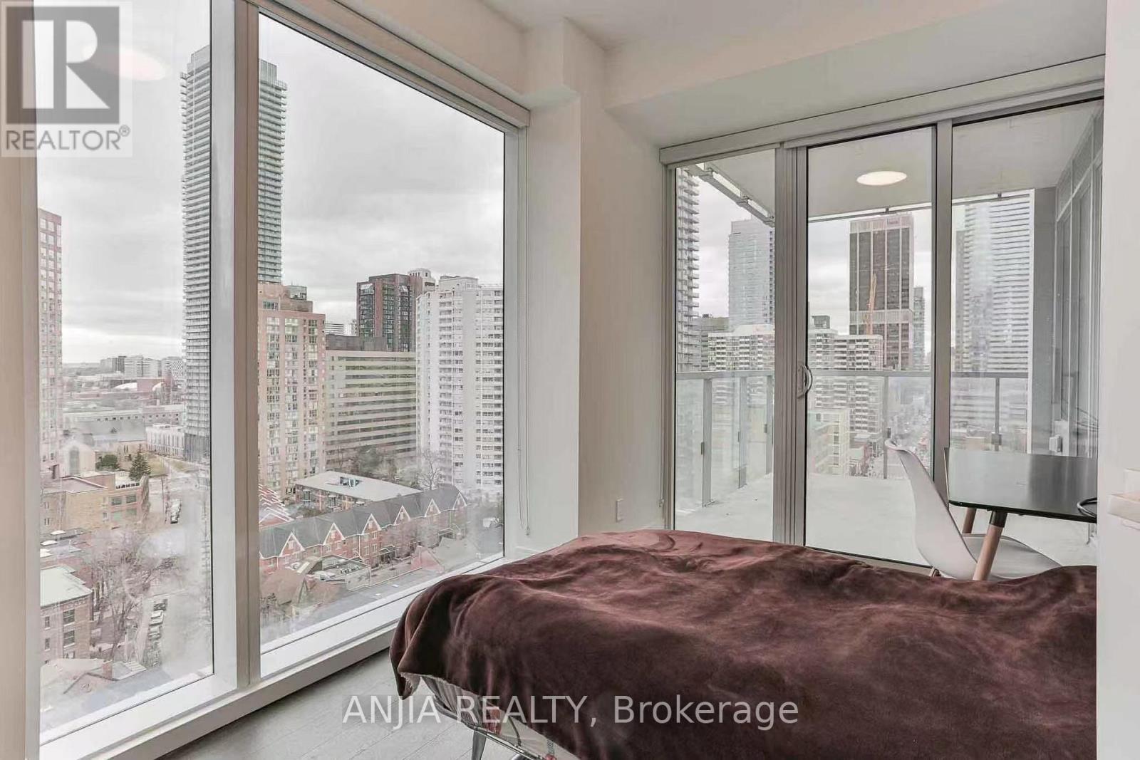 1716 - 1 Gloucester Street, Toronto, Ontario  M4Y 0C7 - Photo 2 - C13004880