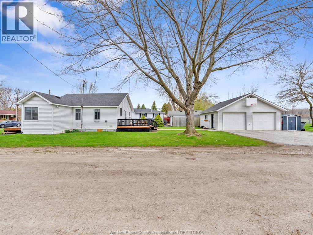 169 Girard, Amherstburg, Ontario  N9V 2X2 - Photo 6 - 26005654