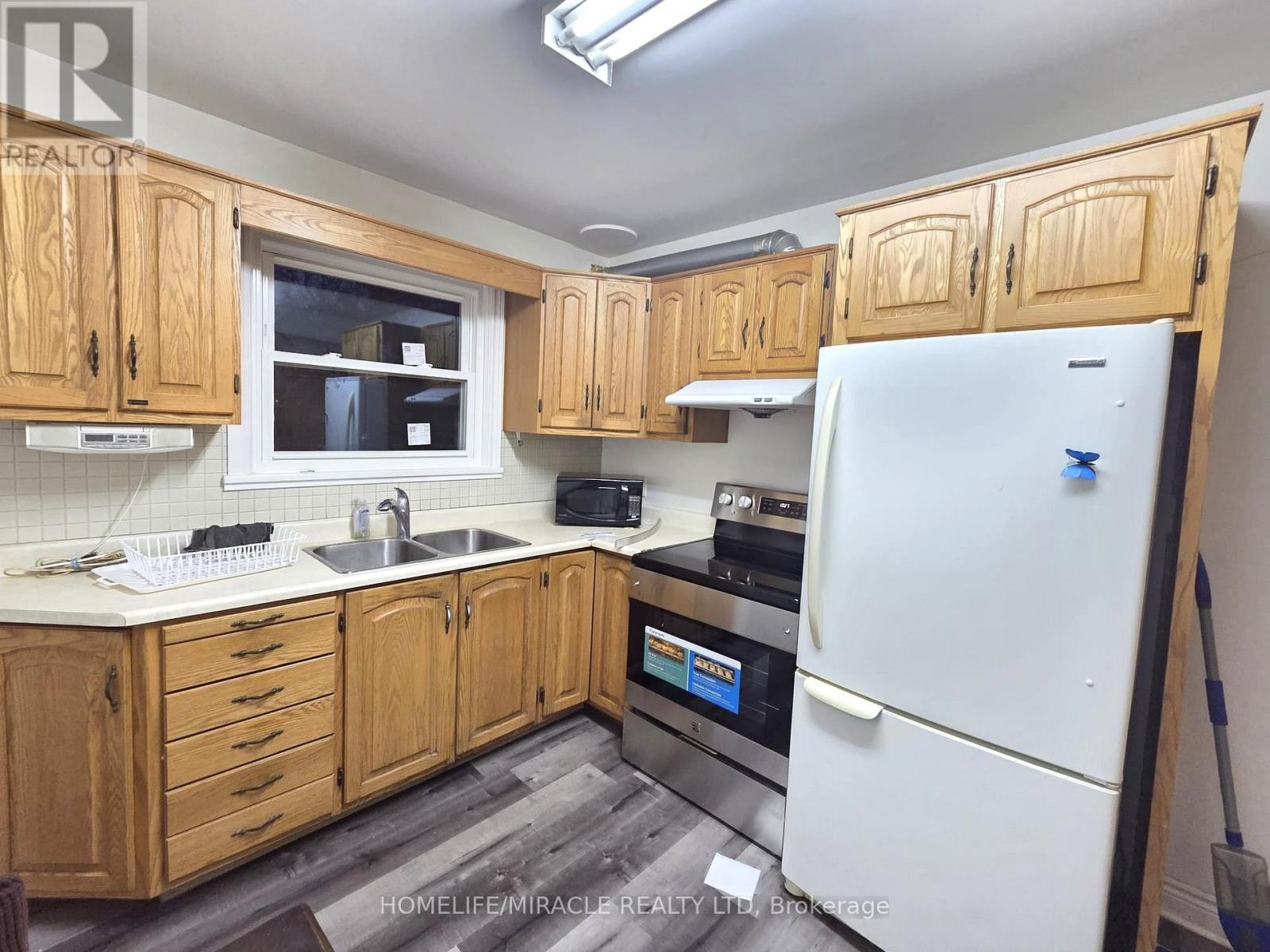 Main - 94 Taunton Road W, Oshawa, Ontario  L1G 3T2 - Photo 10 - E13004886