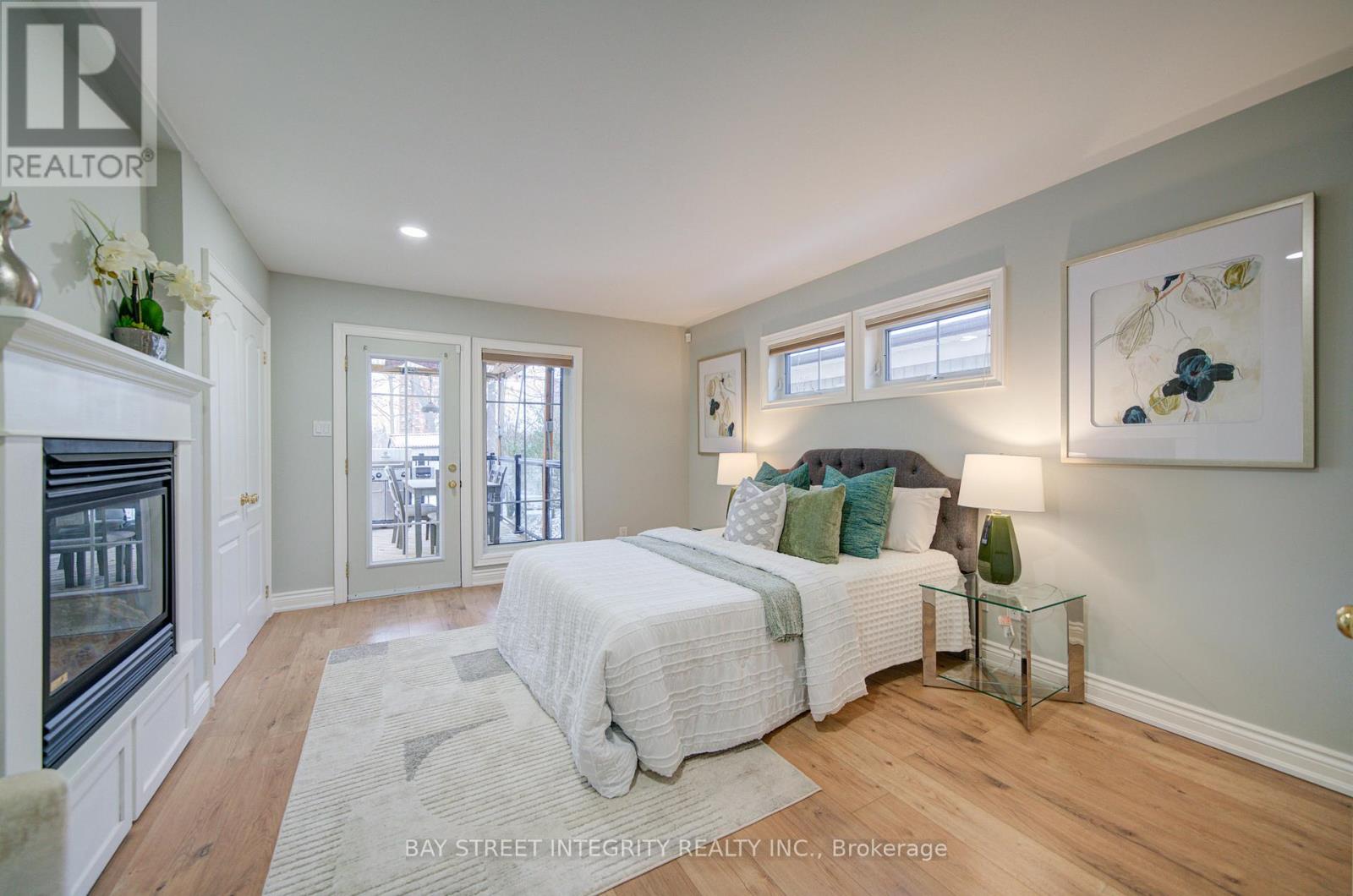 409 River Side Drive, Oakville, Ontario  L6K 3N6 - Photo 24 - W12674954