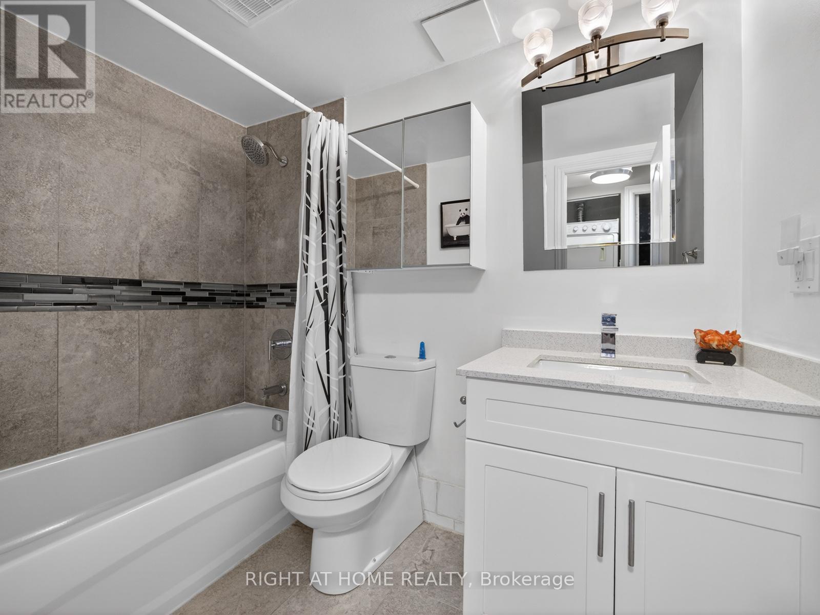 1509 - 20 Mississauga Valley Boulevard, Mississauga, Ontario  L5A 3S1 - Photo 28 - W12882594