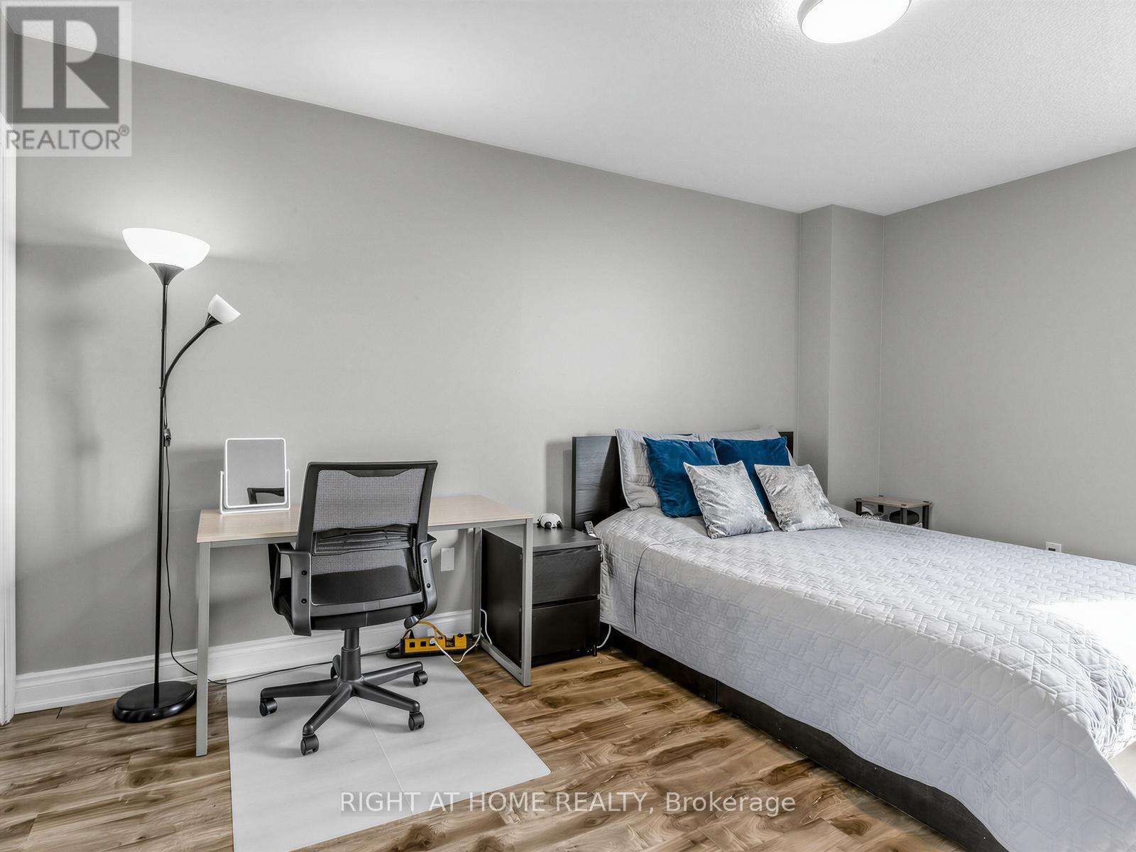 1509 - 20 Mississauga Valley Boulevard, Mississauga, Ontario  L5A 3S1 - Photo 18 - W12882594