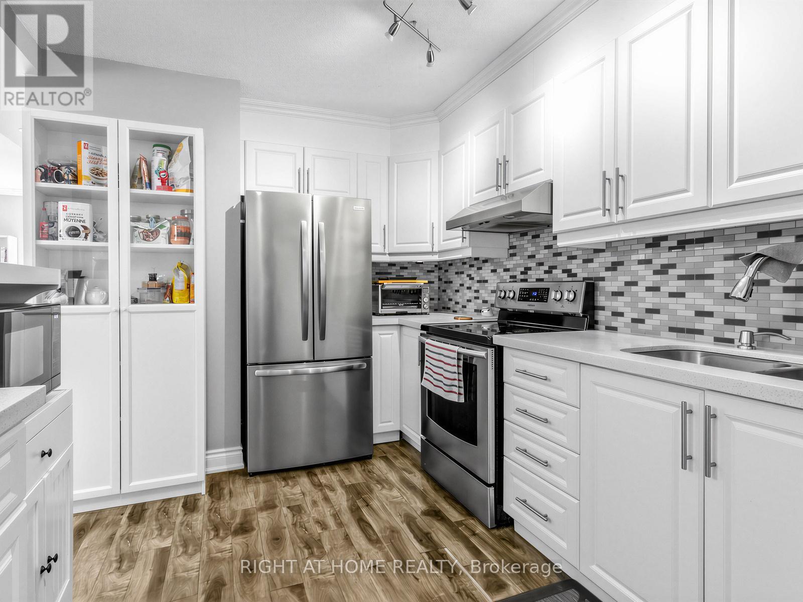 1509 - 20 Mississauga Valley Boulevard, Mississauga, Ontario  L5A 3S1 - Photo 16 - W12882594