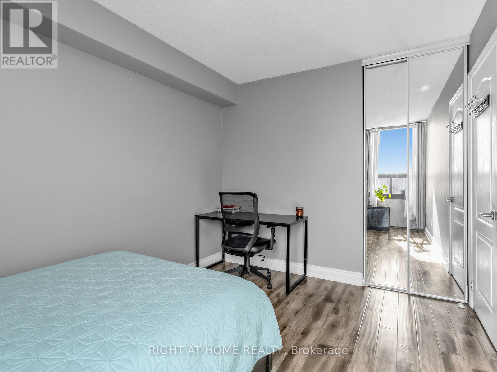 1509 - 20 Mississauga Valley Boulevard, Mississauga, Ontario  L5A 3S1 - Photo 26 - W12882594