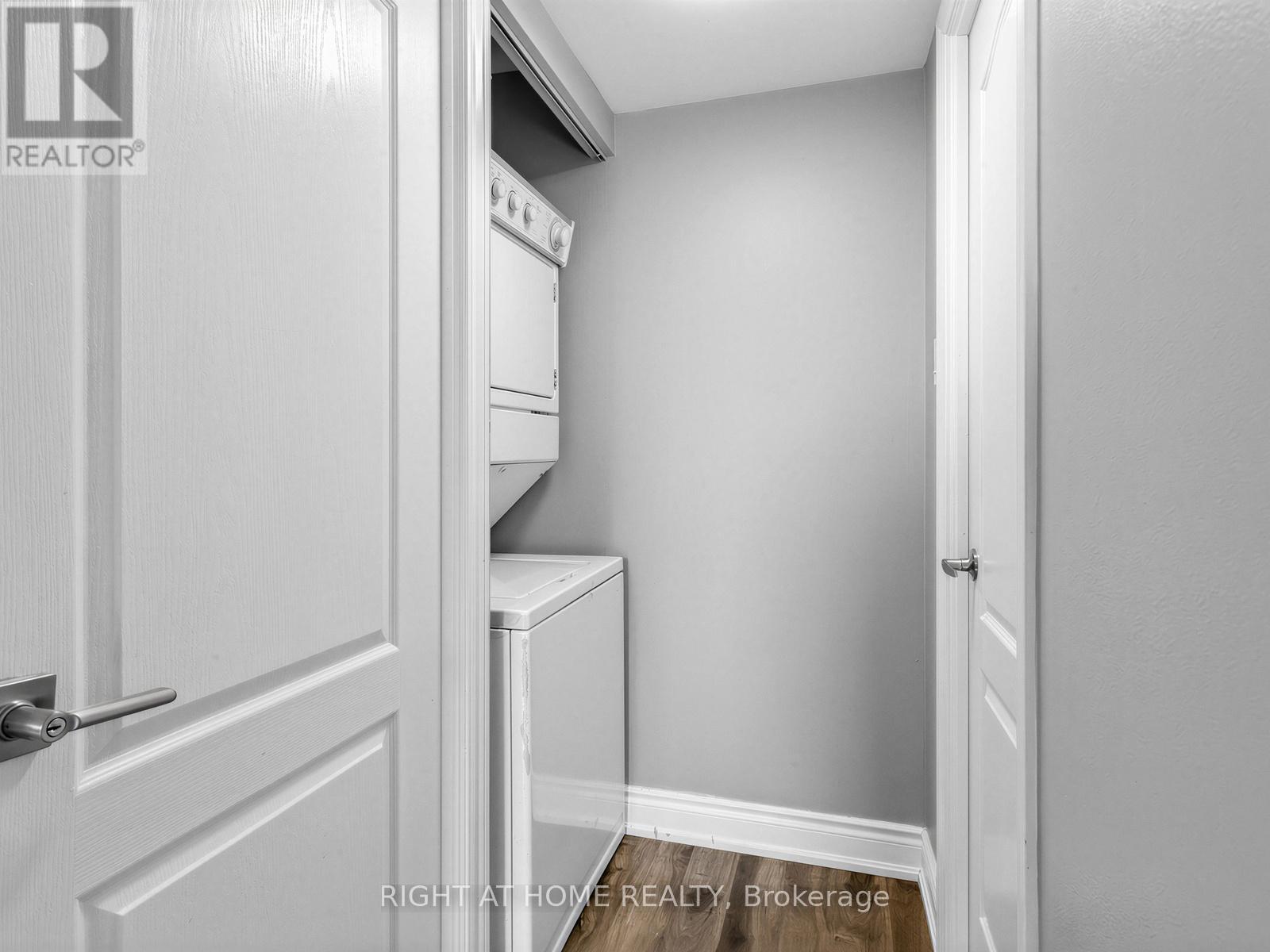 1509 - 20 Mississauga Valley Boulevard, Mississauga, Ontario  L5A 3S1 - Photo 30 - W12882594