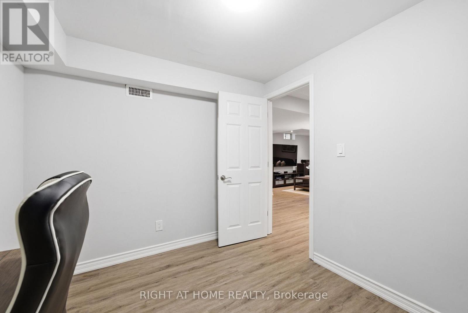 79 Ross Wright Avenue, Clarington, Ontario  L1C 3K7 - Photo 26 - E13001722