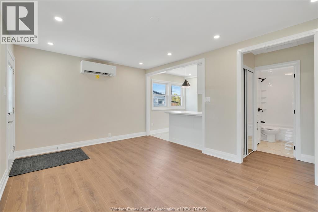 1164 Partington Avenue, Windsor, Ontario  N9B 2P4 - Photo 3 - 26008233