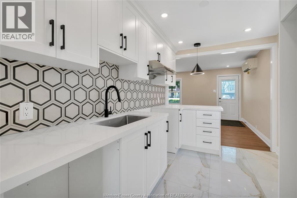 1164 Partington Avenue, Windsor, Ontario  N9B 2P4 - Photo 8 - 26008233