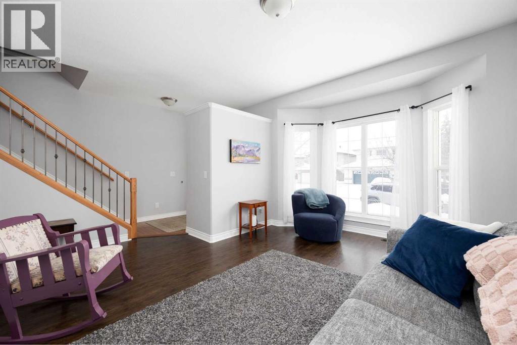 209 Pickles Crescent, Fort Mcmurray, Alberta  T9K 2T7 - Photo 3 - A2288698