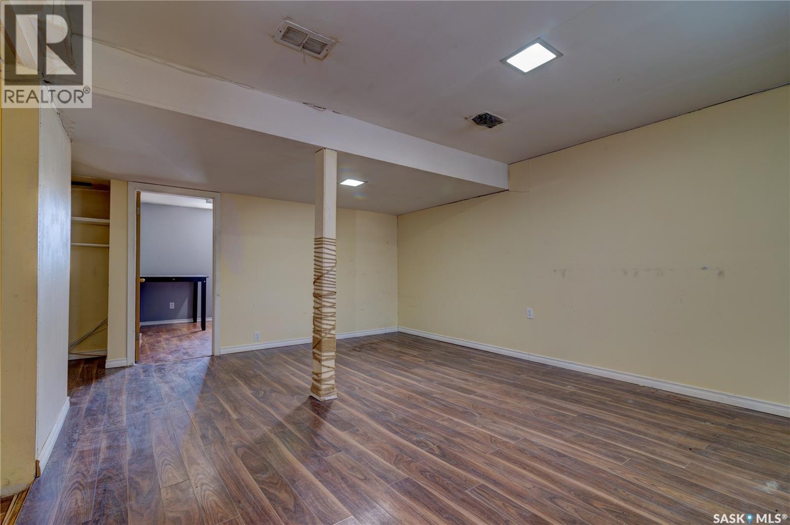 2857 Mcdonald Street, Regina, Saskatchewan  S4N 3A2 - Photo 12 - SK033051