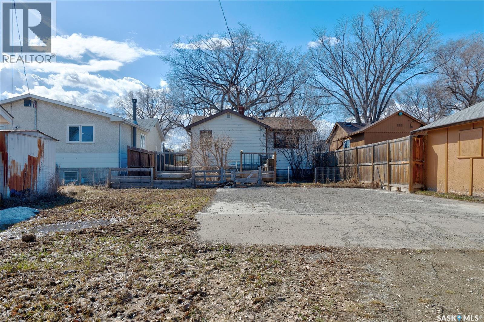 2857 Mcdonald Street, Regina, Saskatchewan  S4N 3A2 - Photo 24 - SK033051