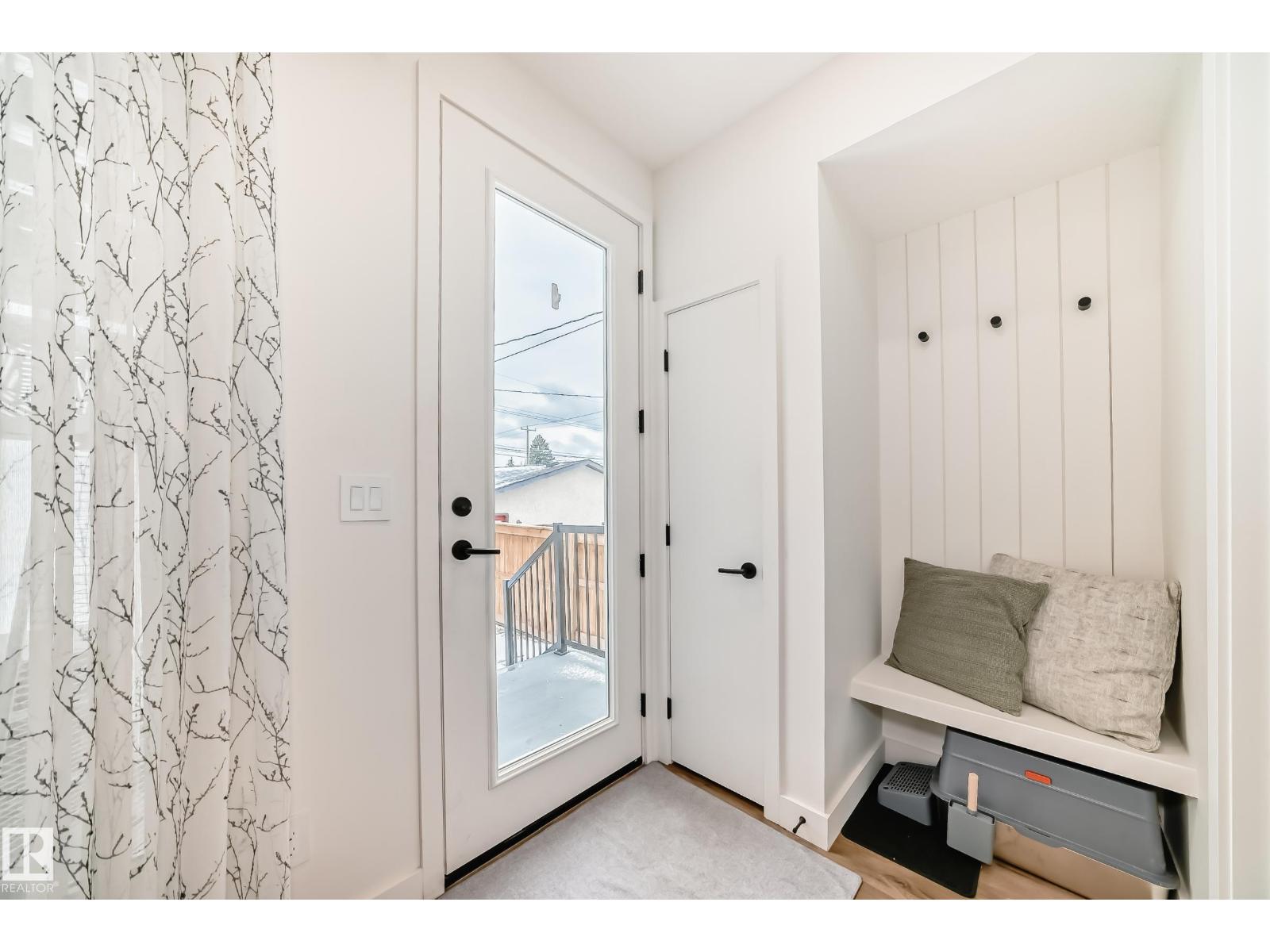 10936 117 St NW, Edmonton, Alberta  T5H 3N6 - Photo 15 - E4481363