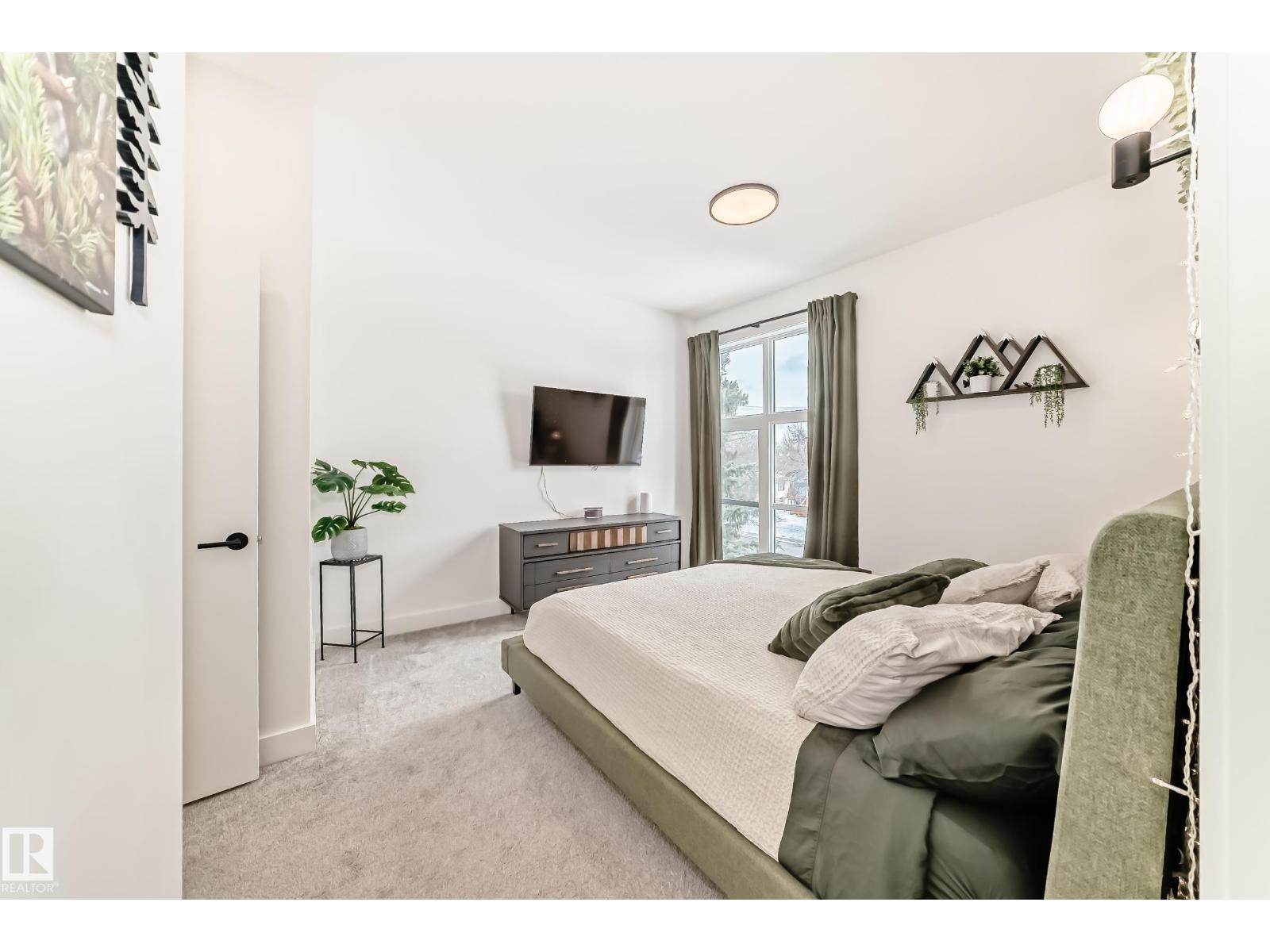 10936 117 St NW, Edmonton, Alberta  T5H 3N6 - Photo 23 - E4481363