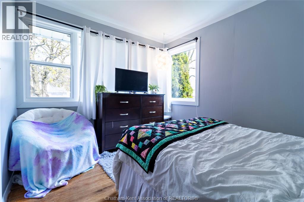 32 Maple Street, Chatham, Ontario  N7L 2E6 - Photo 11 - 26008018