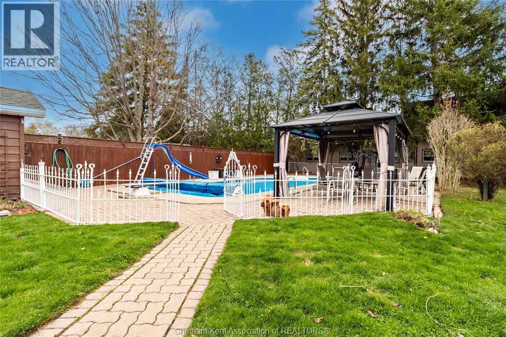 32 Maple Street, Chatham, Ontario  N7L 2E6 - Photo 37 - 26008018