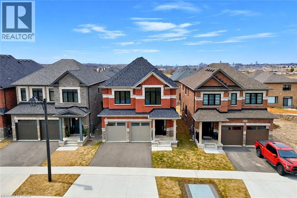 39 GUERNSEY Drive, Kitchener, Ontario