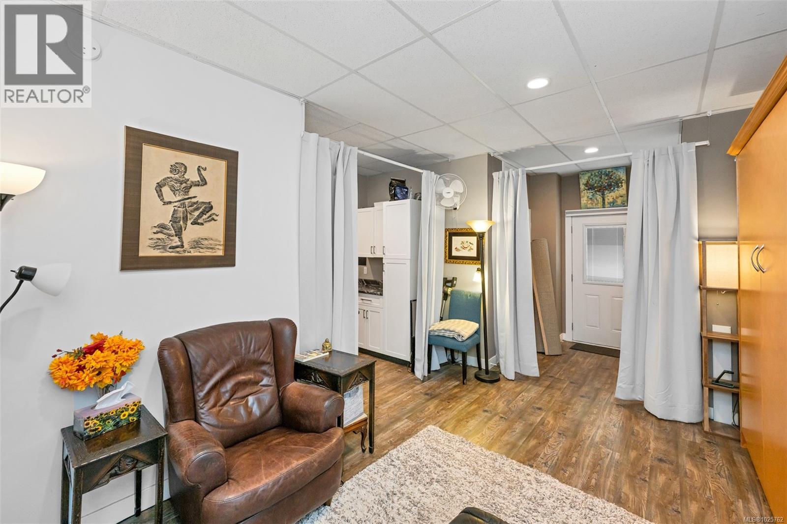 111 689 Hoffman Ave, Langford, British Columbia  V9B 4X1 - Photo 4 - 1025762