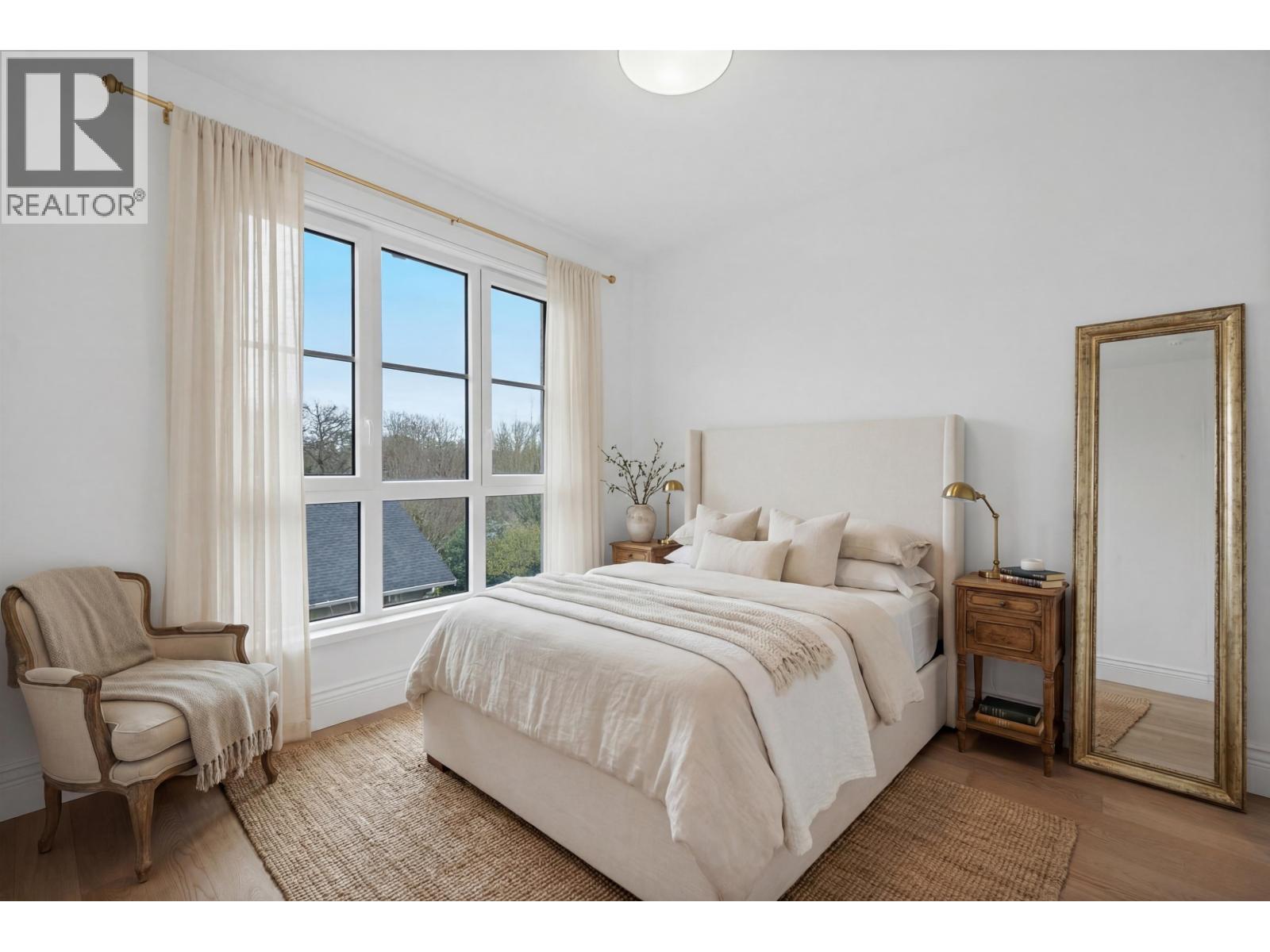 307 2096 W 47th Avenue, Vancouver, British Columbia  V6M 0E5 - Photo 3 - R3107696