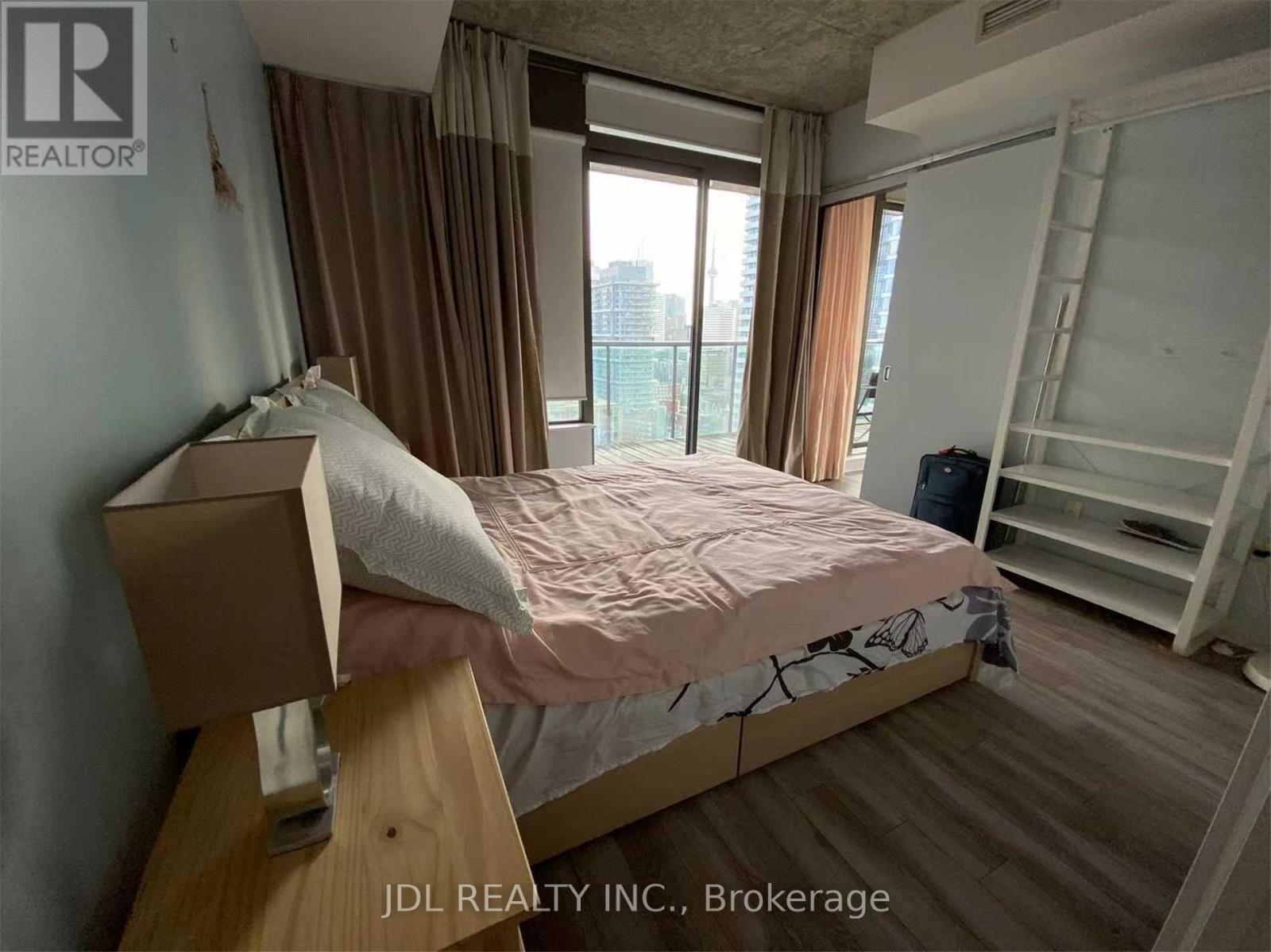 2208 - 285 Mutual Street, Toronto, Ontario  M4Y 3C5 - Photo 11 - C13004898