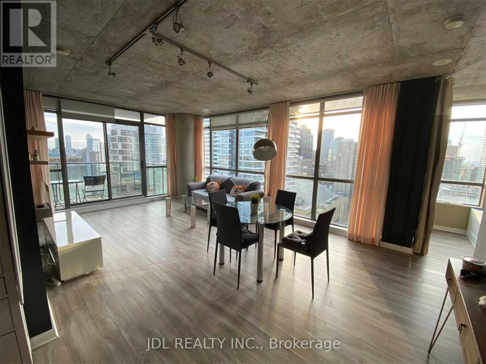 2208 - 285 Mutual Street, Toronto, Ontario  M4Y 3C5 - Photo 3 - C13004898