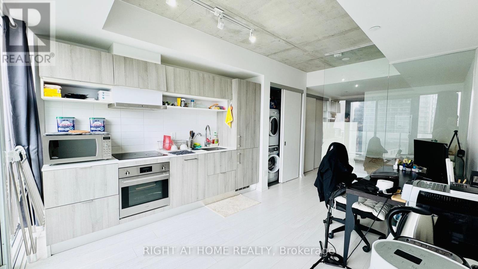 617 - 5 Soudan Avenue, Toronto, Ontario  M4S 1V5 - Photo 4 - C13004920