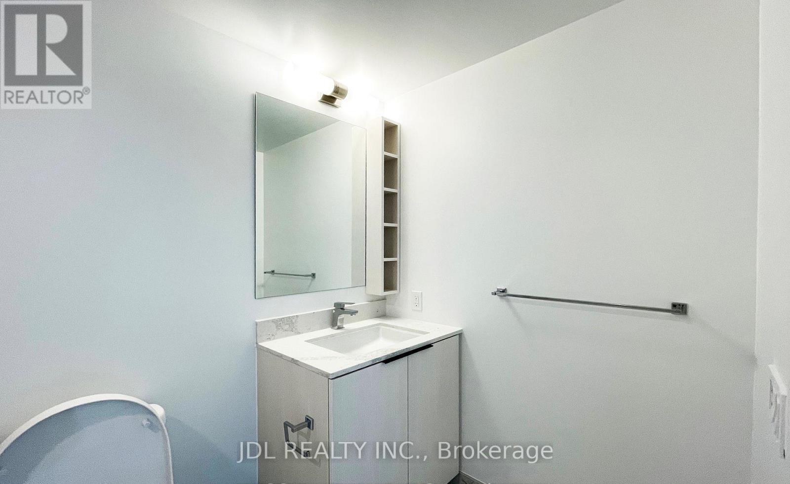 3305 - 82 Dalhousie Street, Toronto, Ontario  M5B 0C5 - Photo 4 - C13004966