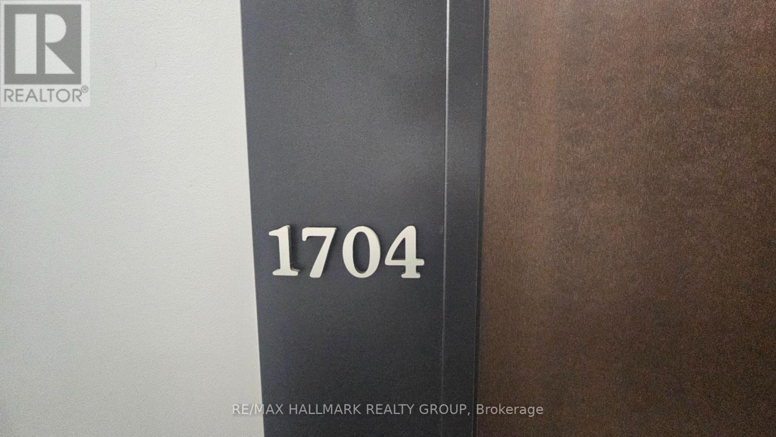 199 Slater Street, Ottawa, Ontario  K1P 0C8 - Photo 2 - X13004932