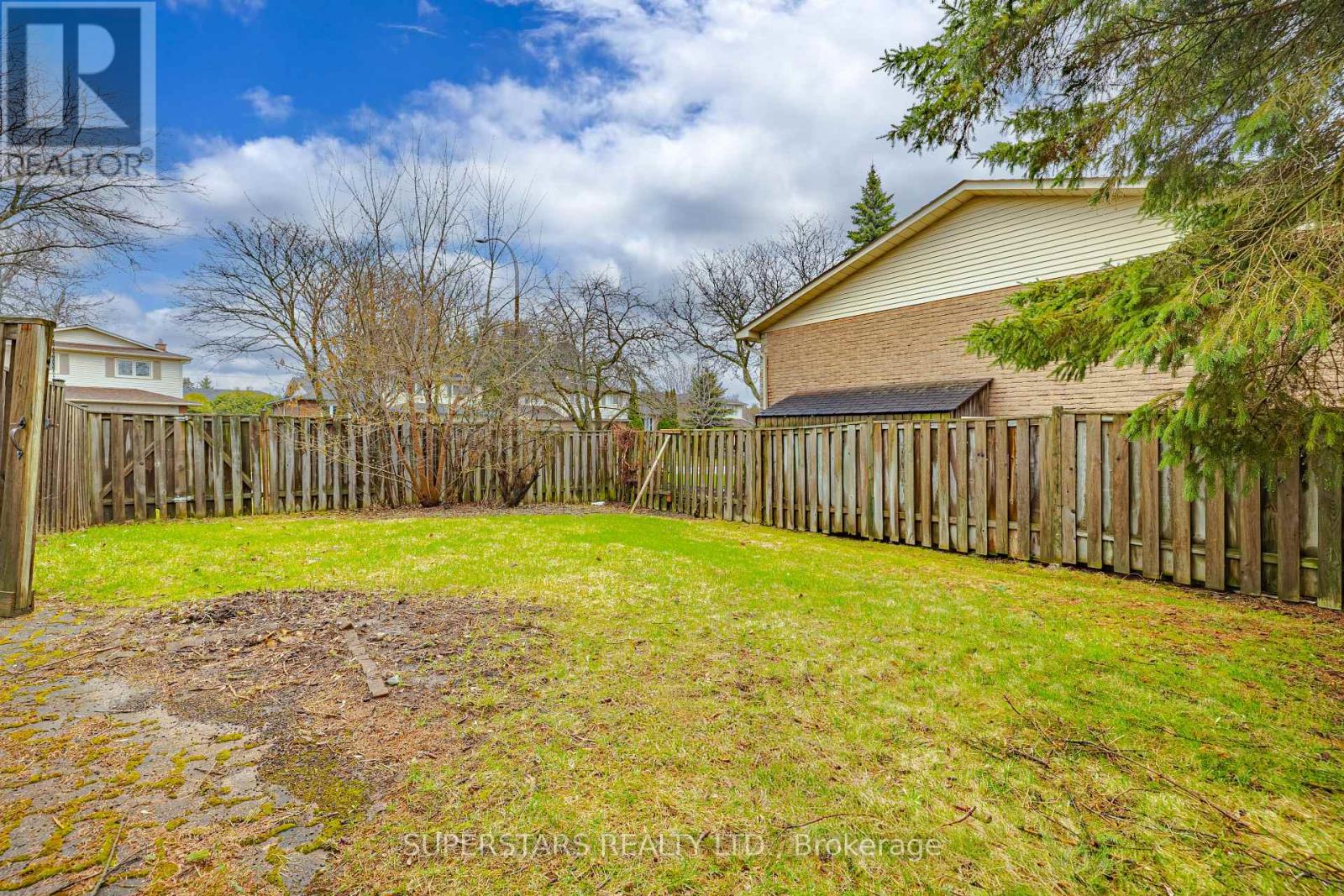 Upper - 39 Evergreen Drive, Whitby, Ontario  L1N 6S6 - Photo 21 - E13004922