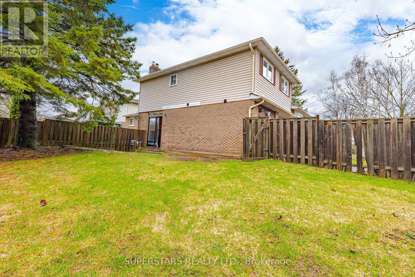 Upper - 39 Evergreen Drive, Whitby, Ontario  L1N 6S6 - Photo 22 - E13004922