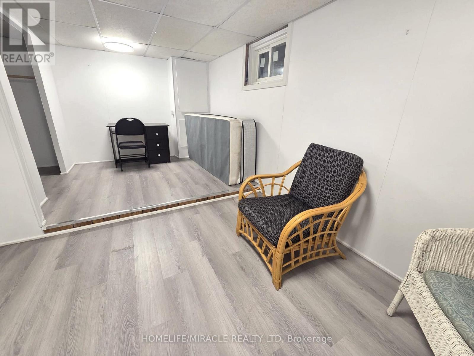 Bsmt - 94 Taunton Road W, Oshawa, Ontario  L1G 3T2 - Photo 4 - E13004940