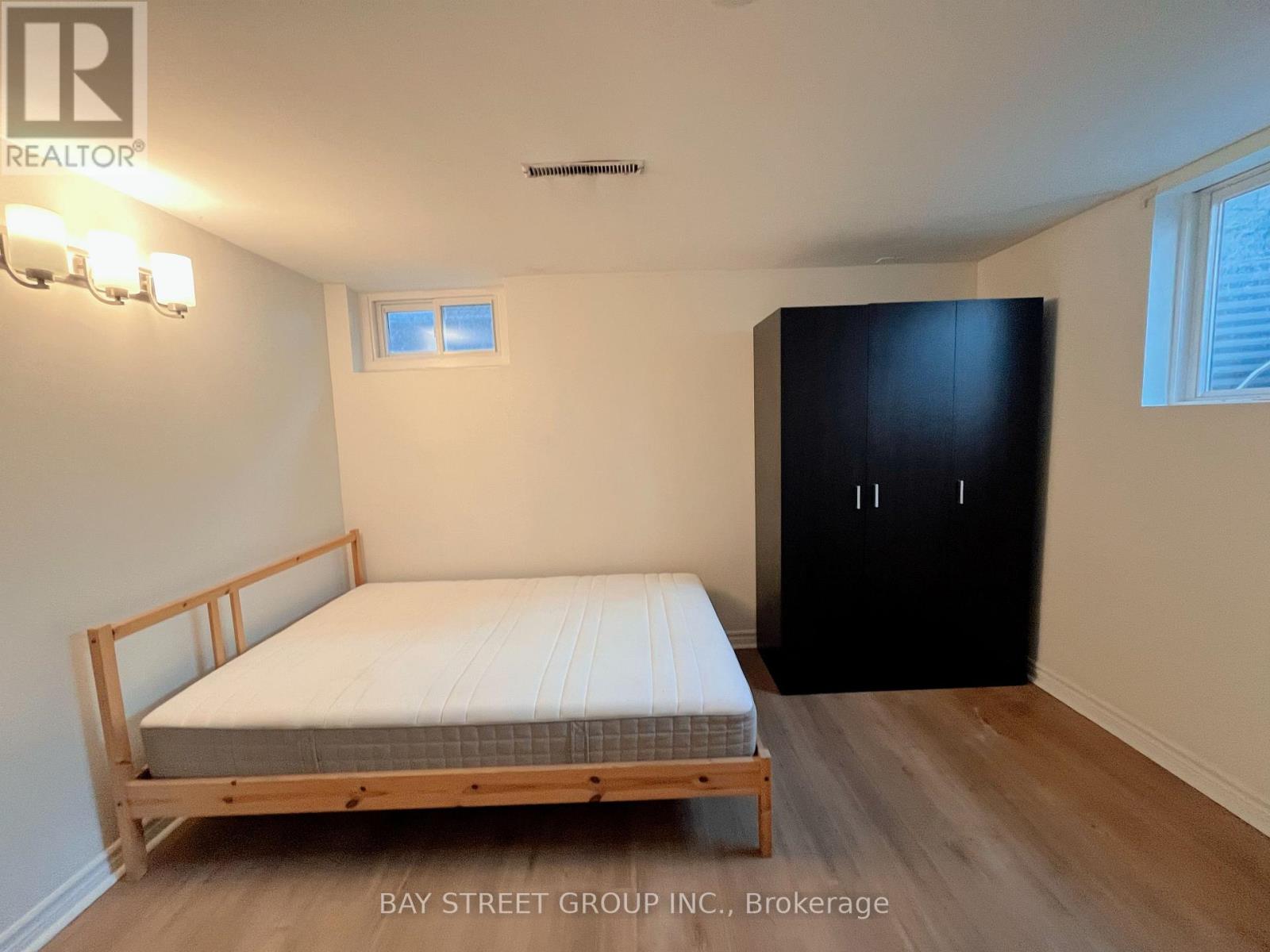 Lower - 12 Wakil Drive, St. Catharines, Ontario  L2T 3H8 - Photo 10 - X13004908